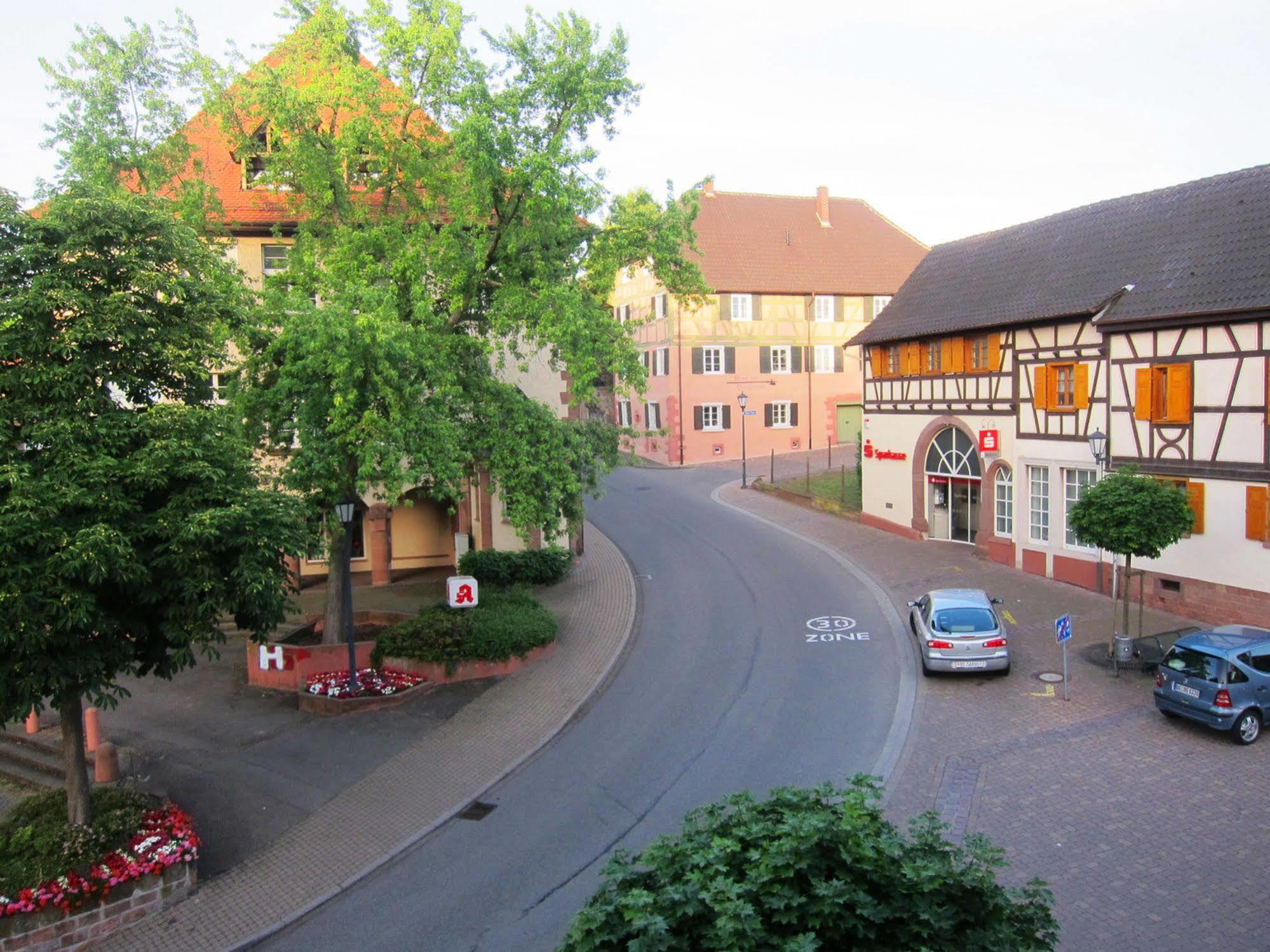 Hotel Landgasthof Sonne Mahlberg Eksteriør billede