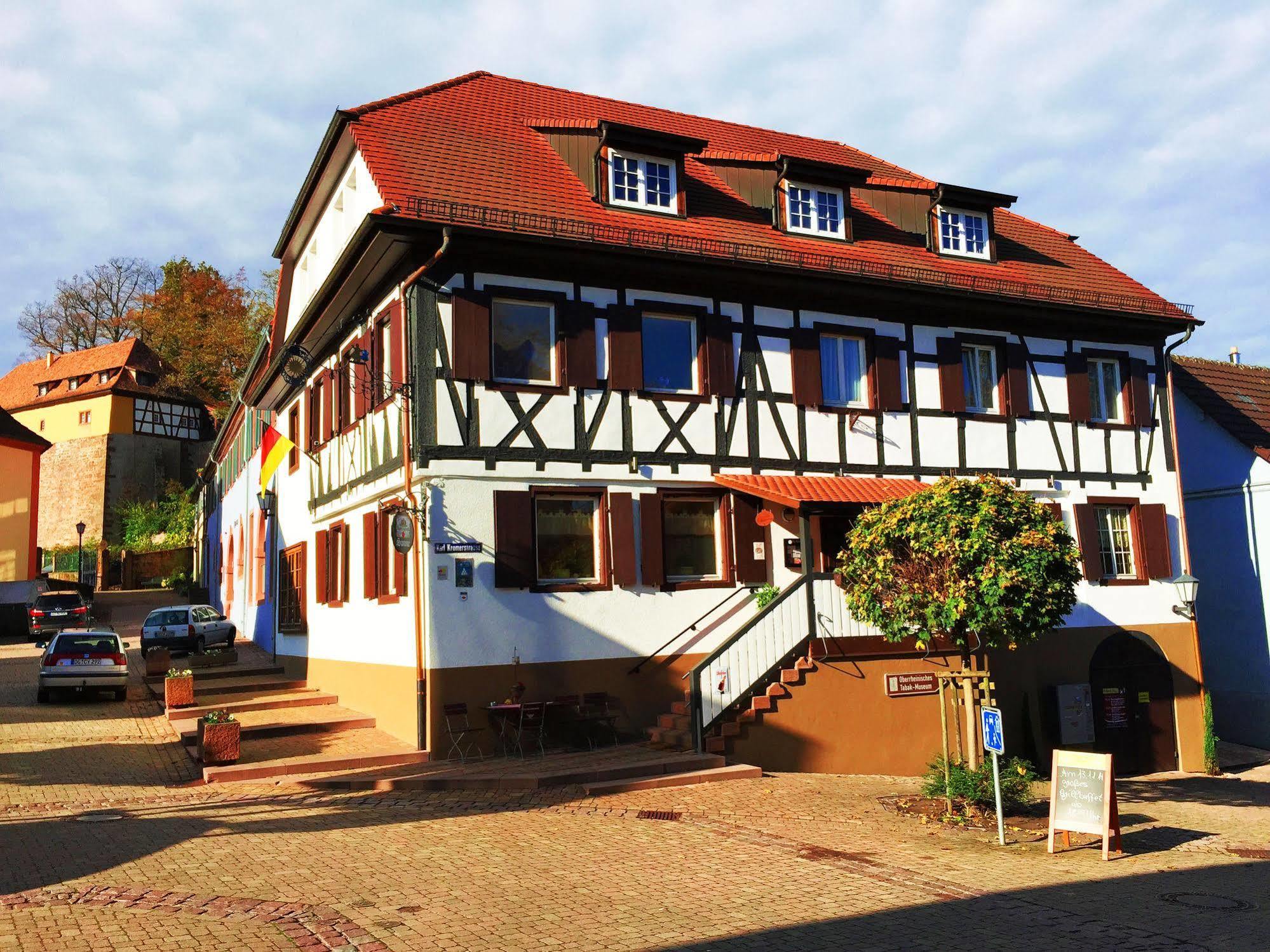 Hotel Landgasthof Sonne Mahlberg Eksteriør billede